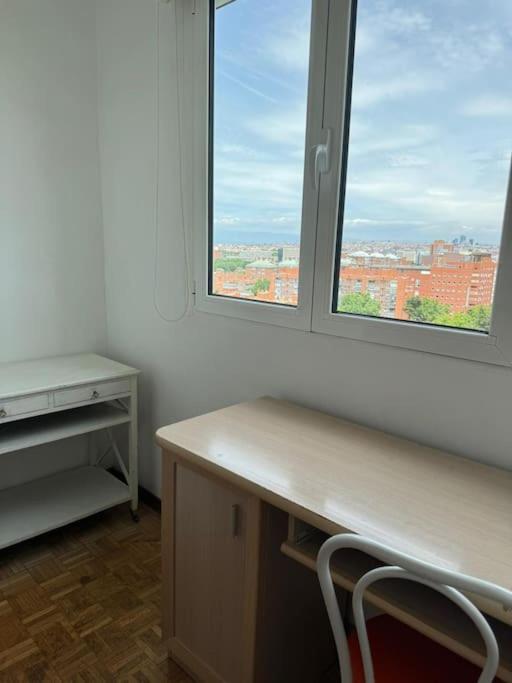 Piso Cerca Al Centro De Madrid San Luciano Leilighet Eksteriør bilde